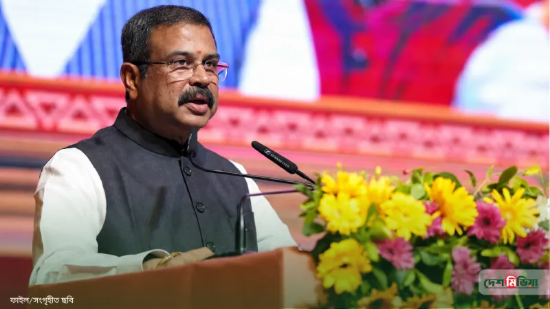 তেলাপোকাদের’ ঐতিহাসিক জয়: ছাত্র আন্দোলনের প্রবল ঝড়ে লণ্ডভণ্ড মোদি ‘ক্যাবিনেট’, পদত্যাগ করলেন শিক্ষামন্ত্রী