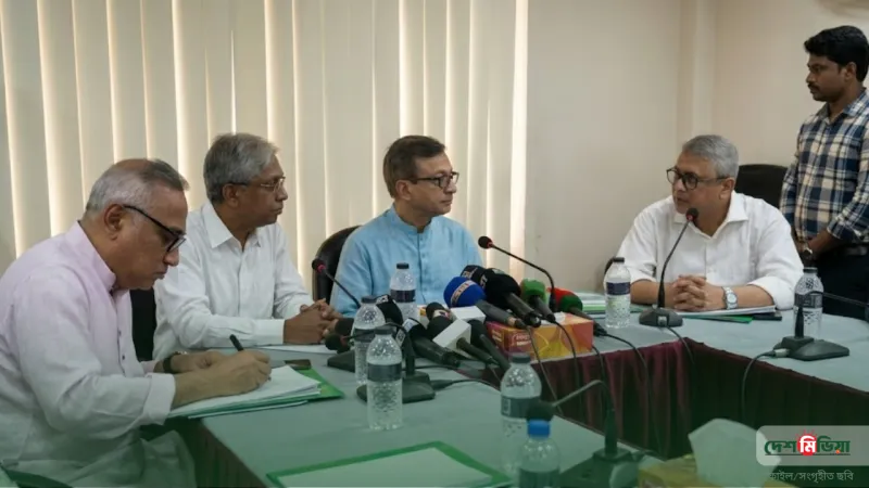 ১২ বিলিয়ন ডলারের রপ্তানি সম্ভাবনা: চামড়া শিল্পের বেহাল দশায় দুশ্চিন্তা সরকারের
