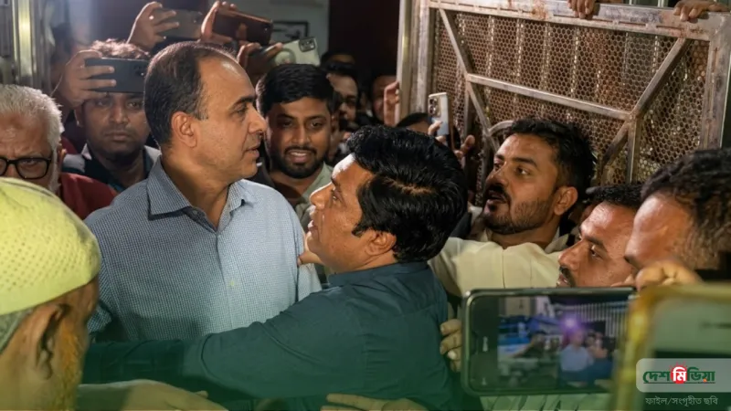 ১২ ঘণ্টার নাটকীয়তা শেষ: মধ্যরাতে যে শর্তে থানা থেকে ছাড়া পেলেন কুমিল্লার সেই বিএনপি নেতা!