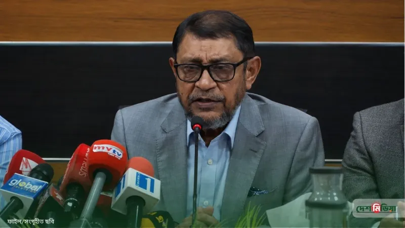 ডেঙ্গু চিকিৎসায় বড় ঘোষণা: বেসরকারি হাসপাতালে ১০% শয্যা সংরক্ষণ ও পরীক্ষা খরচে ৮০% ছাড়!