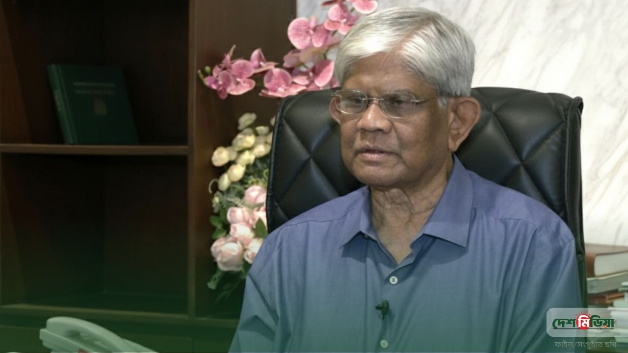 ভঙ্গুর দশা কাটিয়ে ‘সন্তোষজনক’ অর্থনীতি রেখে যাচ্ছে অন্তর্বর্তী সরকার: বড় সংকটের শঙ্কা ওড়ালেন অর্থ উপদেষ্টা