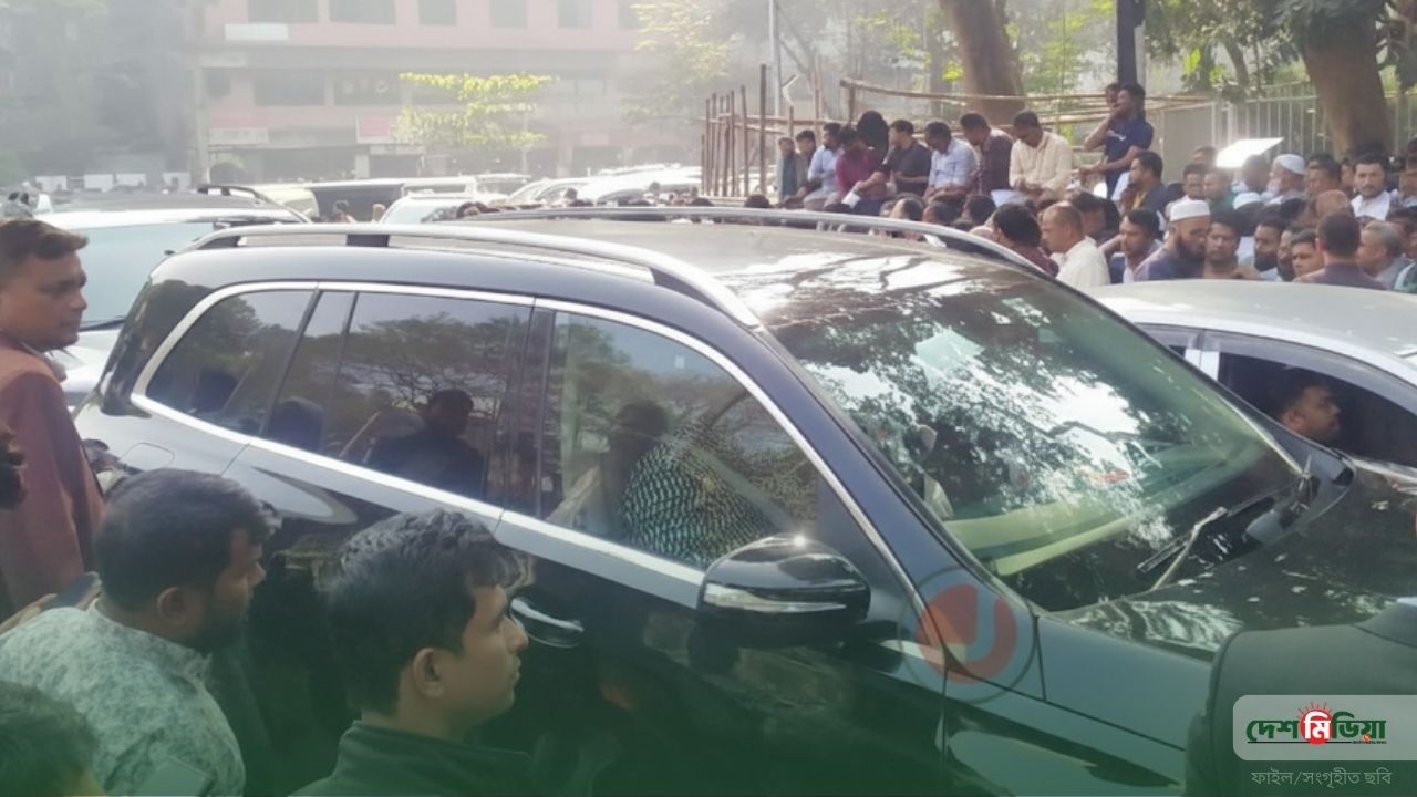 ১৭ বছর পর নতুন সূর্য: তারেক রহমানের নেতৃত্বে শপথ নিচ্ছেন বিএনপির ২১২ সাংসদ