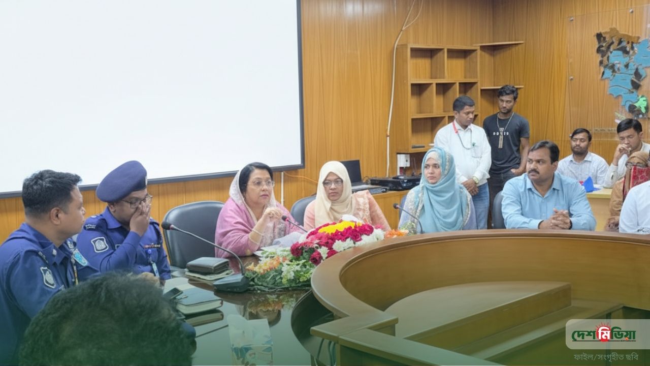 দুর্নীতি প্রমাণিত হলে ঘাড় ধরে বের করে দেবো: পর্যটনমন্ত্রীর কড়া হুঁশিয়ারি