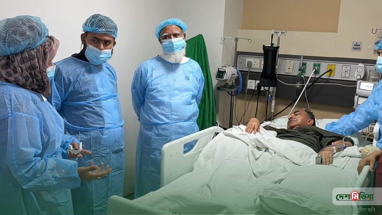 হাসপাতালে চিকিৎসাধীন মির্জা আব্বাস, দেখতে গেলেন বিরোধীদলীয় নেতা শফিকুর রহমান