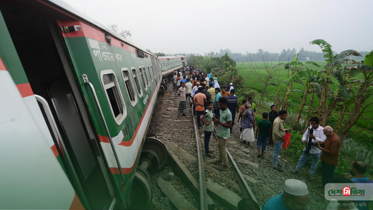 নীলসাগর এক্সপ্রেস লাইনচ্যুত হওয়ার ২২ ঘণ্টা পর সচল উত্তরের রেল যোগাযোগ