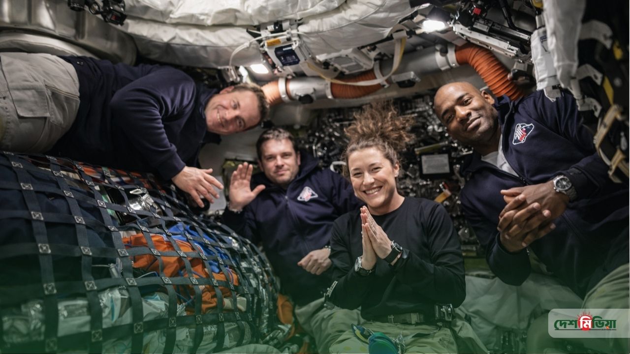 ওরিয়ন মহাকাশযানে যখন ‘স্পেস প্লাম্বার’ ক্রিস্টিনা কচ: এক শৌচাগার ও কিছু অদ্ভুত অভিজ্ঞতা