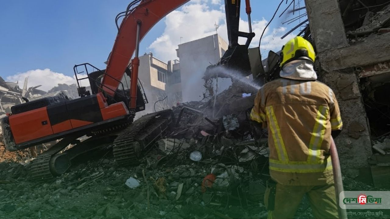 সেতু ও বিদ্যুৎকেন্দ্র ধ্বংসের ‘ডেডলাইন’: ট্রাম্পের হুঁশিয়ারির কয়েক ঘণ্টার মধ্যেই ইরানে ব্যাপক তান্ডব