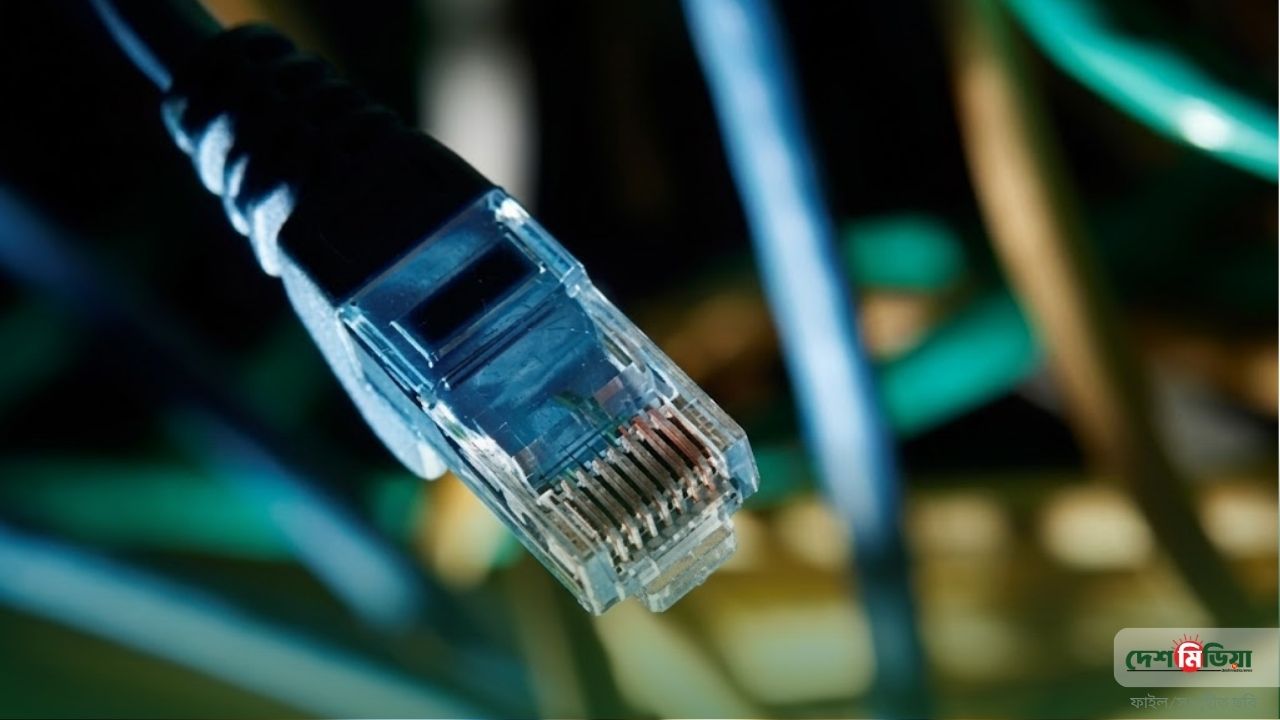 ৭২ ঘণ্টা ভোগাতে পারে ইন্টারনেট; জরুরি সংস্কারের কবলে দেশের দ্বিতীয় সাবমেরিন কেবল