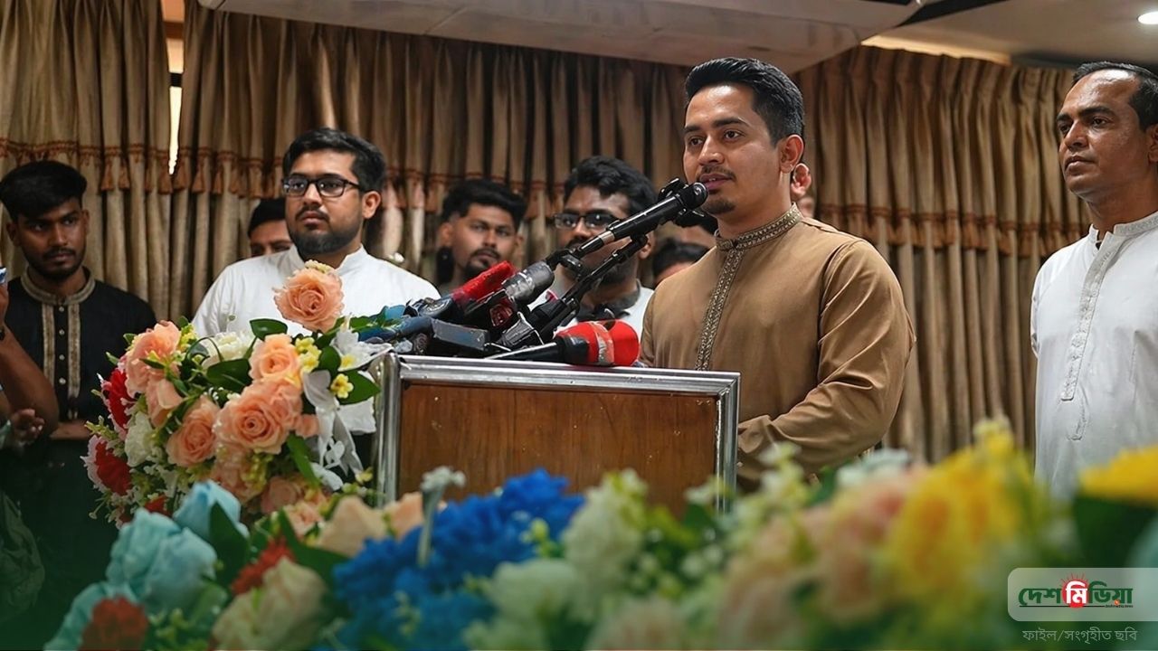 চাঁদাবাজি করলে রাজনীতিতে অস্তিত্ব থাকবে না: বিএনপিকে হুঁশিয়ারি সারজিস আলমের